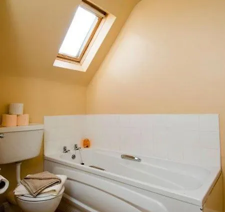 Glen Holiday Cottages, Clifden, County Galway - 3 Bedrooms Sleeps 5 펜션 *